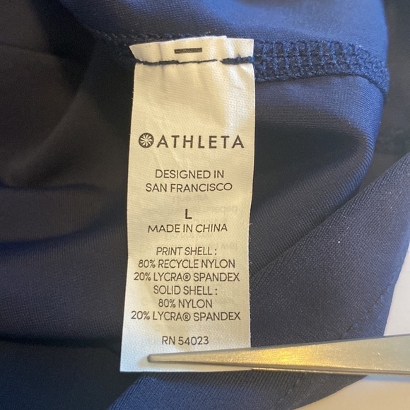 Athleta women’s short sleeve shirt, size large, navy, blue, aqua, and red - Picture 7 of 11